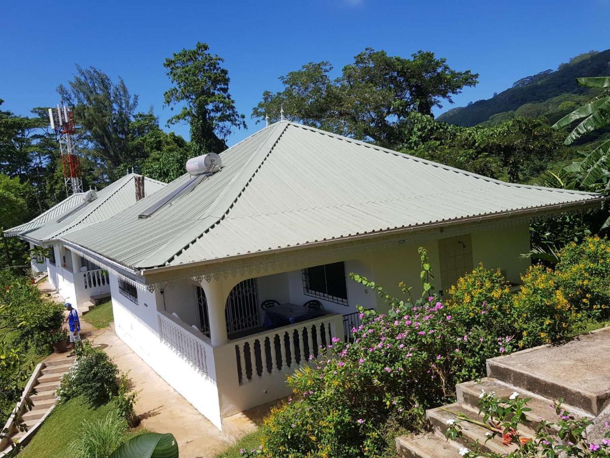 Chepsted Chalets Glacis  Екстер'єр фото